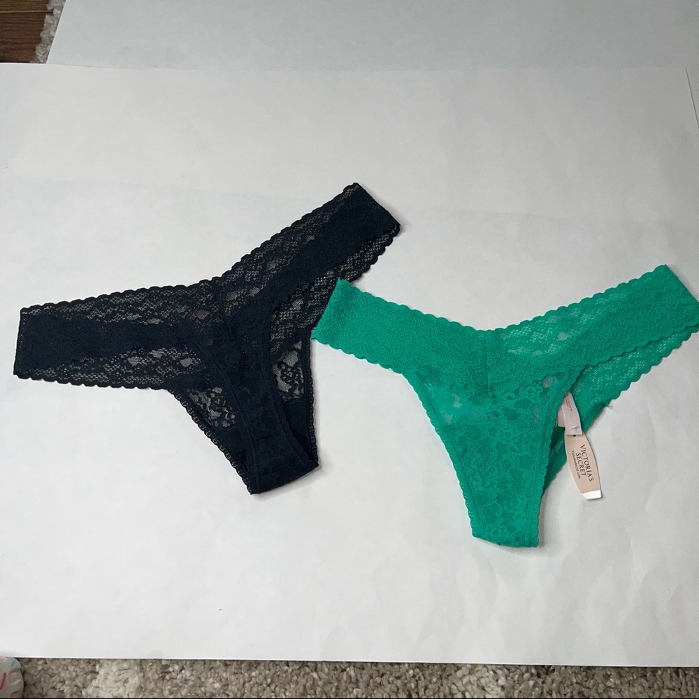 Victoria’s Secret Women’s One Size Black Green Lace Panties Set NEW